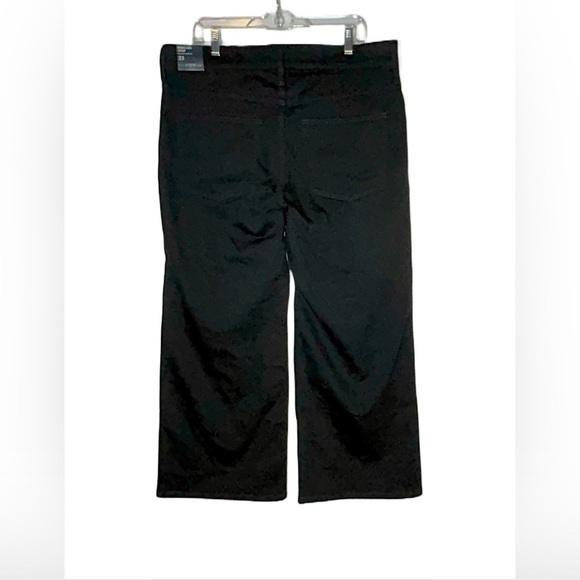 NWT J. Crew Factory Black Wide-Leg Crop Jean in All-Day Stretch, Size 33 - Picture 5 of 15